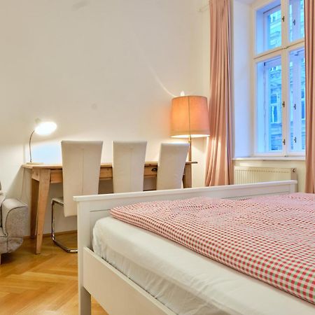 Chic Apartment - Near U3 Metro فيينا المظهر الخارجي الصورة
